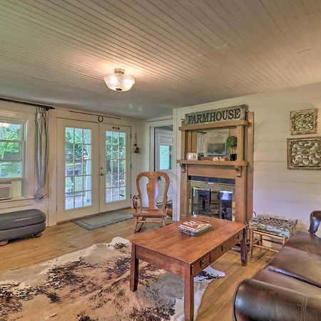 Lil Red Hen Cottage In The Boone Area With Hot Tub West Jefferson Exterior foto